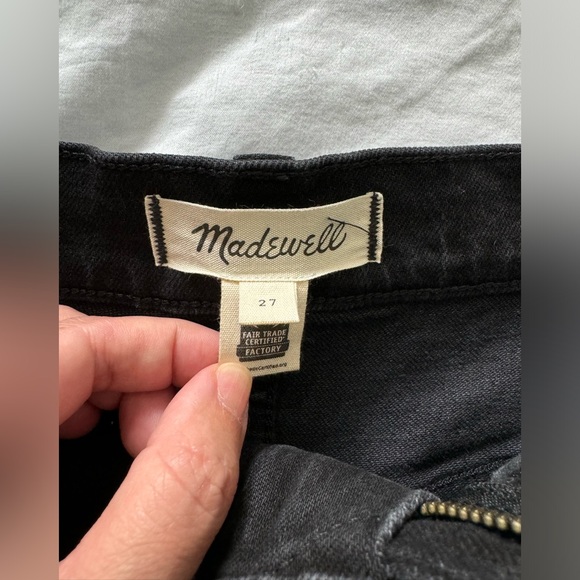 Madewell, denim Emmett short in sendhurst wash: patch pocket edition, size 27 - Picture 2 of 7